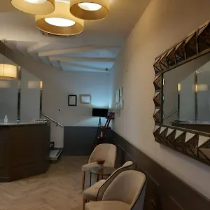 Marinetto Hotel